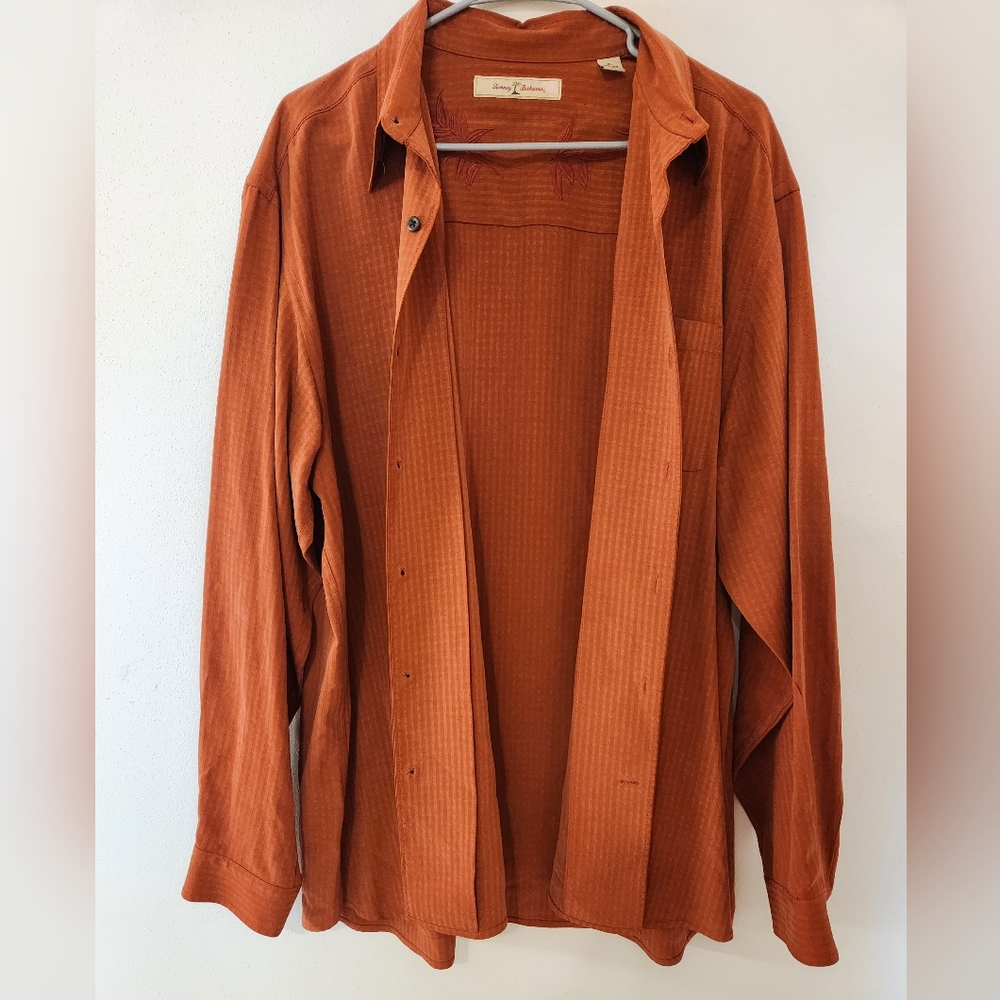 100% Silk Tommy Bahamas Long Sleeve Shirt